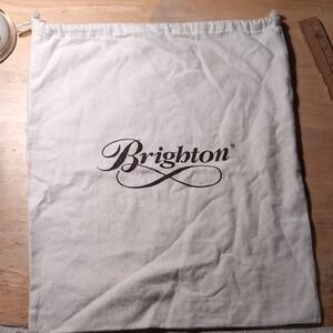(347) Brighton Cream Purse Dust Bag